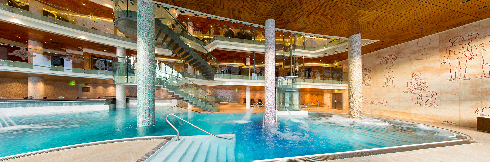 gran spa dintre d'un hotel a peu de pistes a soldeu grandvalira