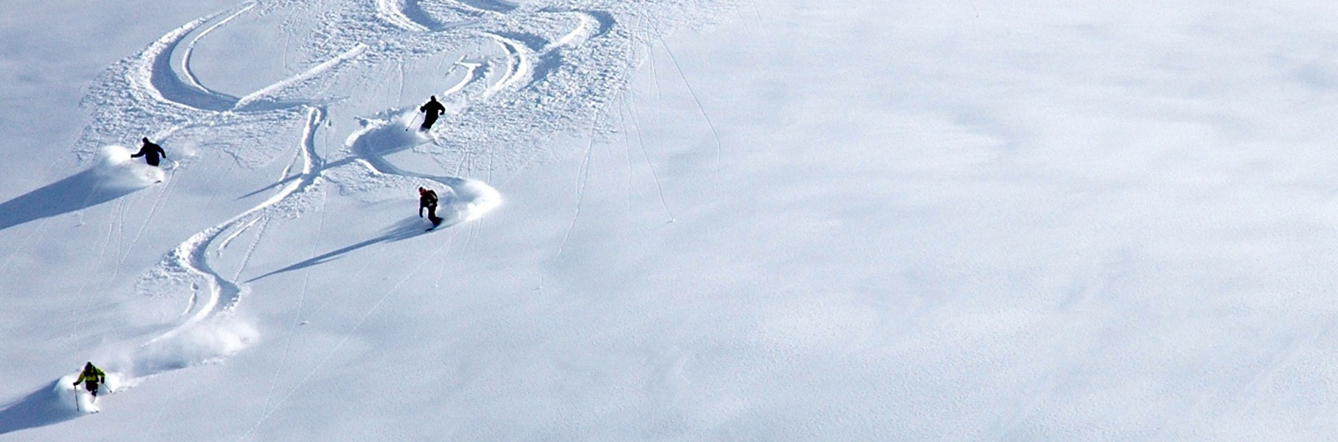 fer heliesquí a andorra amb allotjament a peu de pistes
