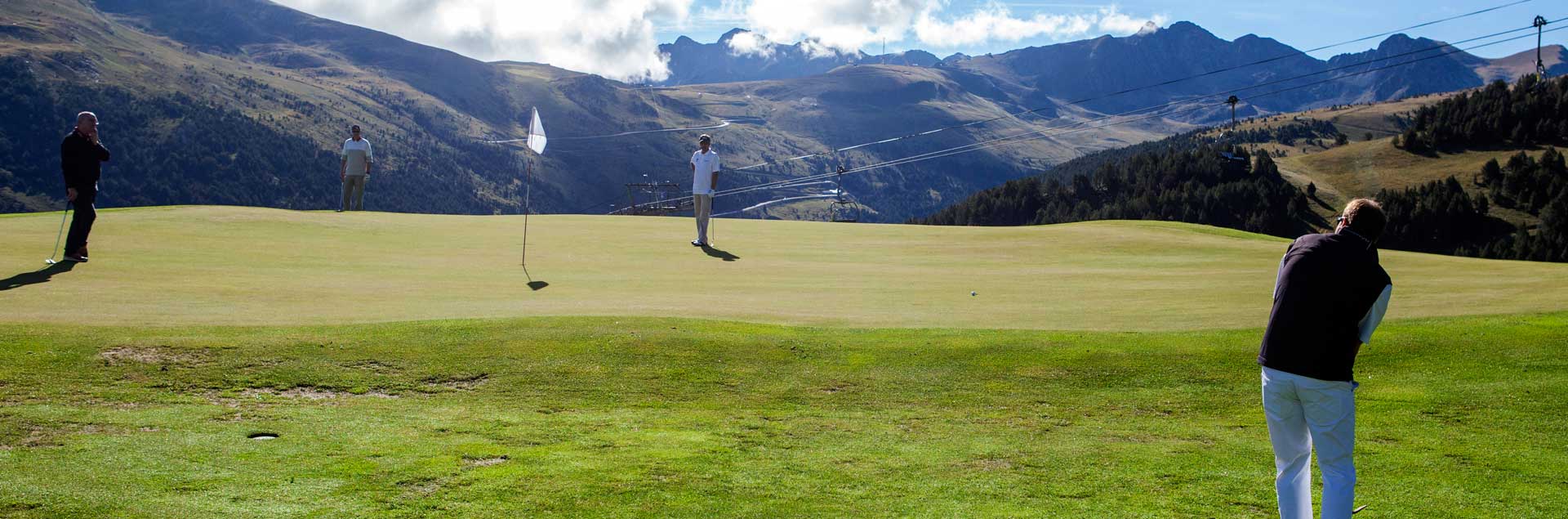 camp de golf a lestiu a Andorra