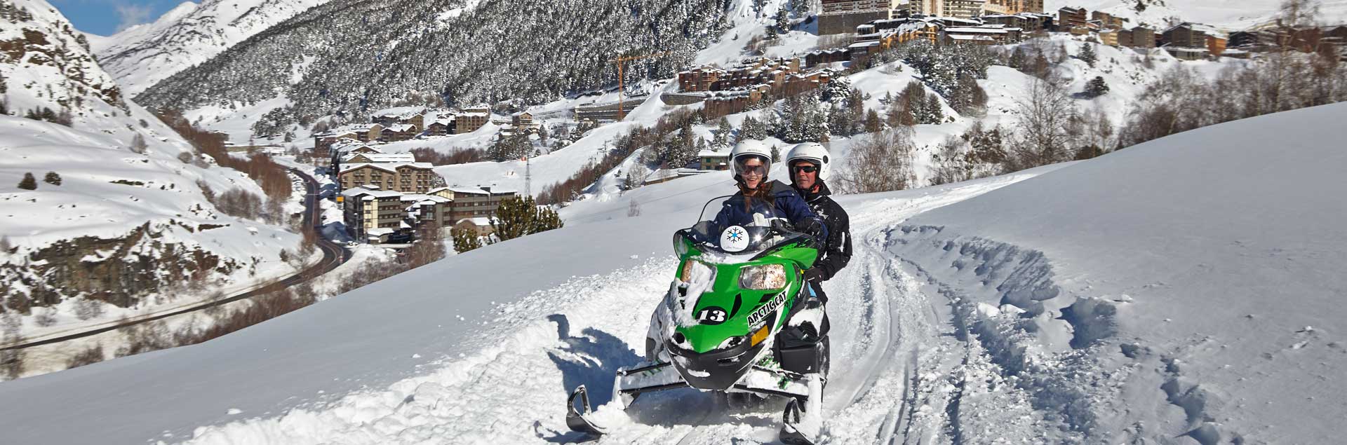 excursions en moto de neu amb allotjament a Soldeu